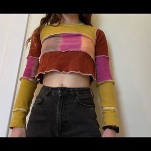Cropped long sleeve top